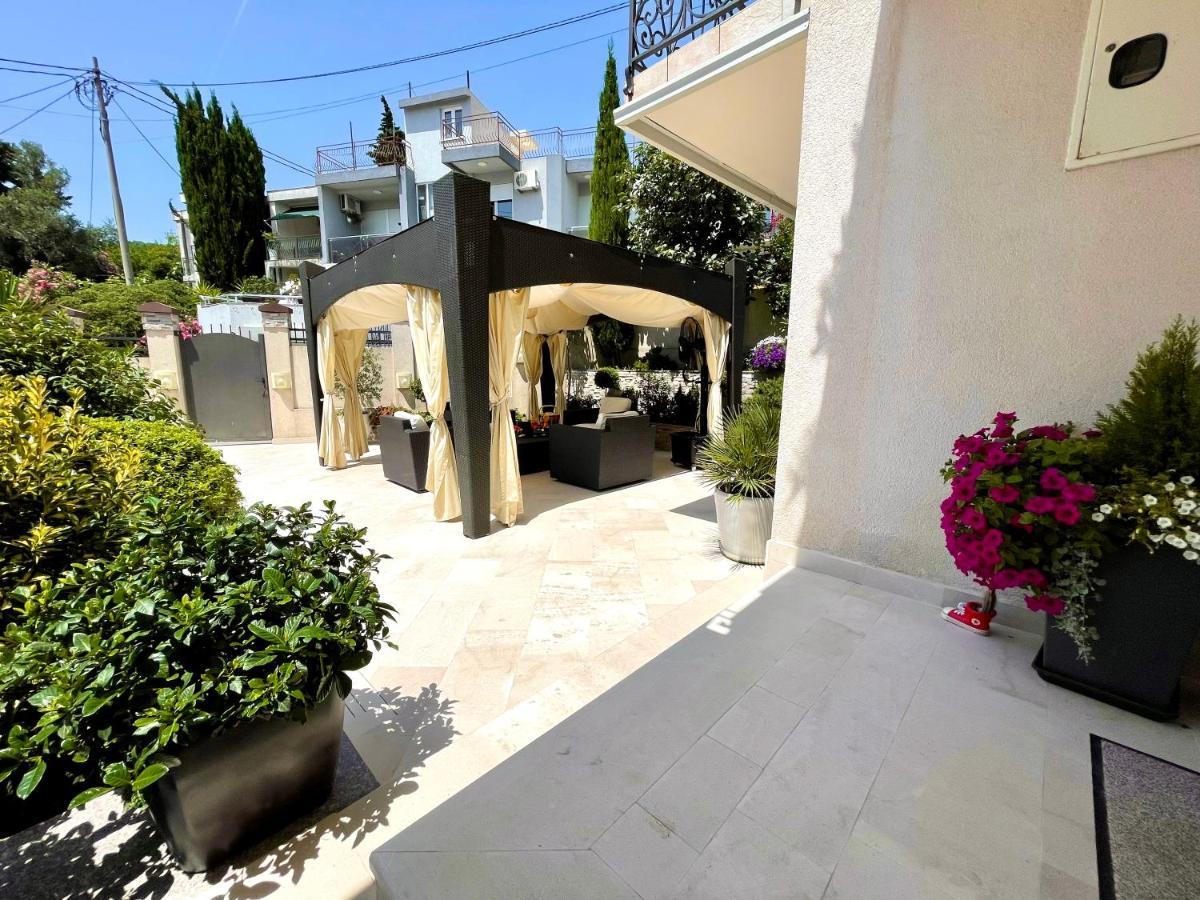 Holiday Home Barska Vila Екстериор снимка